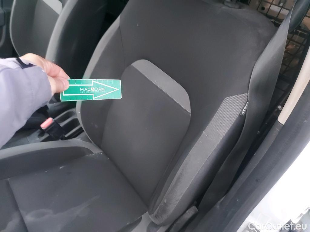  Dacia  Duster DACIA  / 2018 / 5P / todoterreno Essential TCE 74kW(100CV) ECO-G 4X2 #14