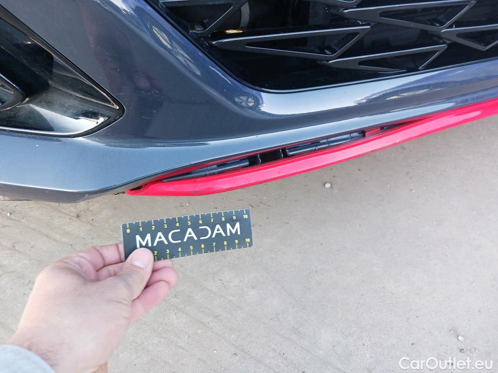  Hyundai  i10 HYUNDAI  / 2020 / 5P / berlina con portón 1.2 N LINE #27