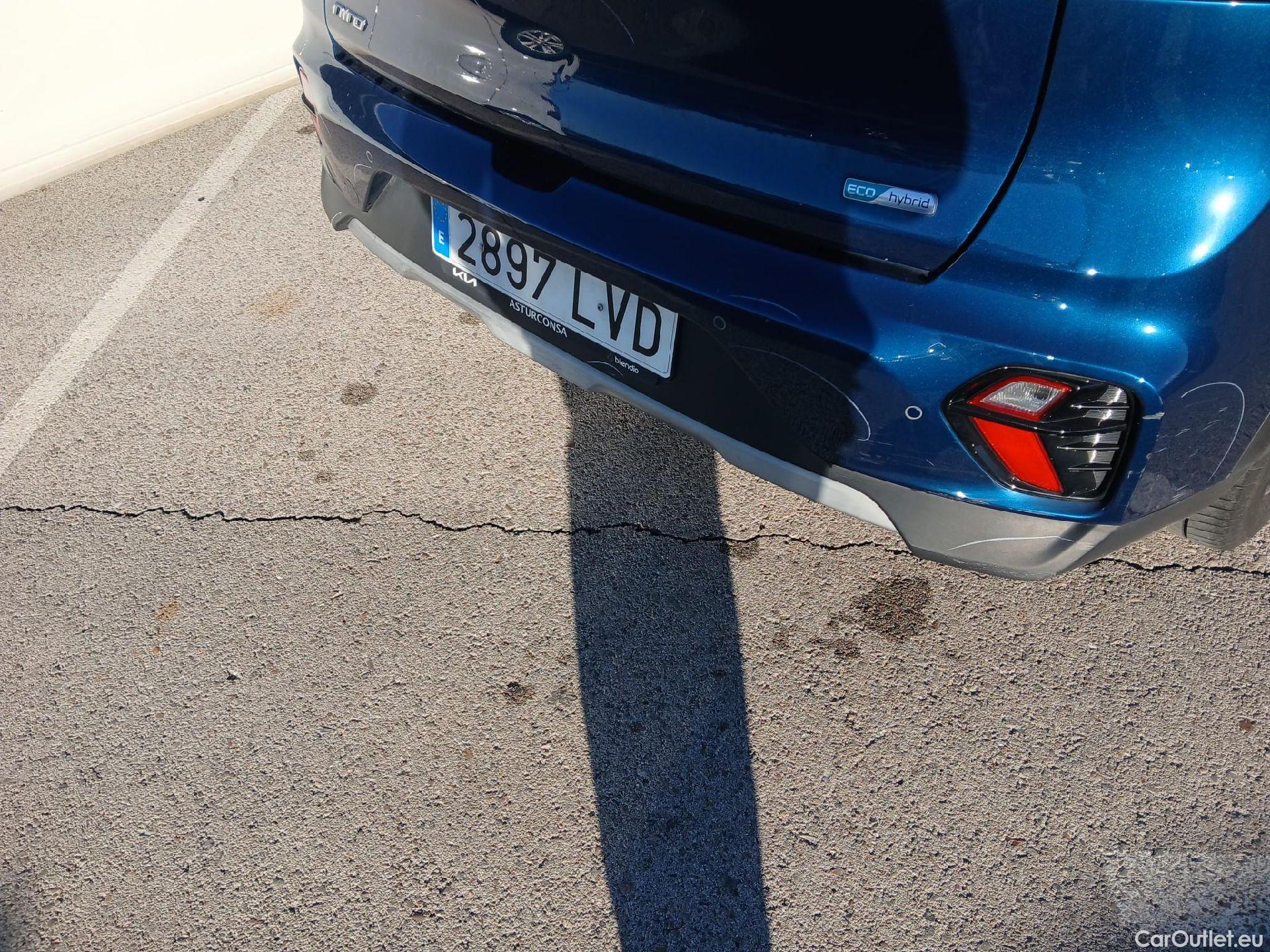  KIA  Niro KIA  / 2019 / 5P / crossover 1.6 GDi HEV 104kW (141CV) Drive #26