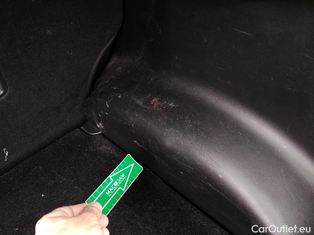  Hyundai  Tucson HYUNDAI  / 2020 / 5P / todoterreno 1.6 TGDI 169kW HEV Tecno Auto 2C #25