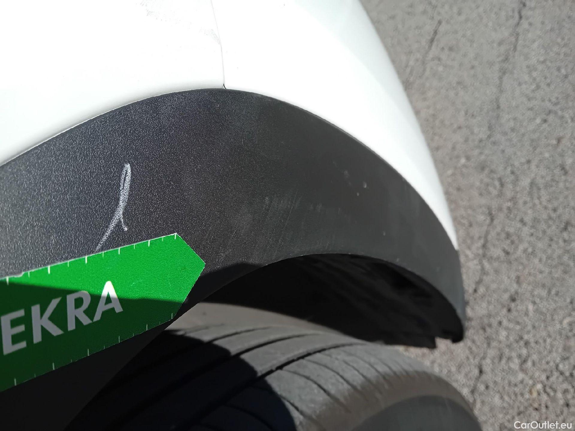  Hyundai  Tucson HYUNDAI  / 2020 / 5P / todoterreno 1.6 TGDI PHEV 195kW Maxx Auto 4X4 #37