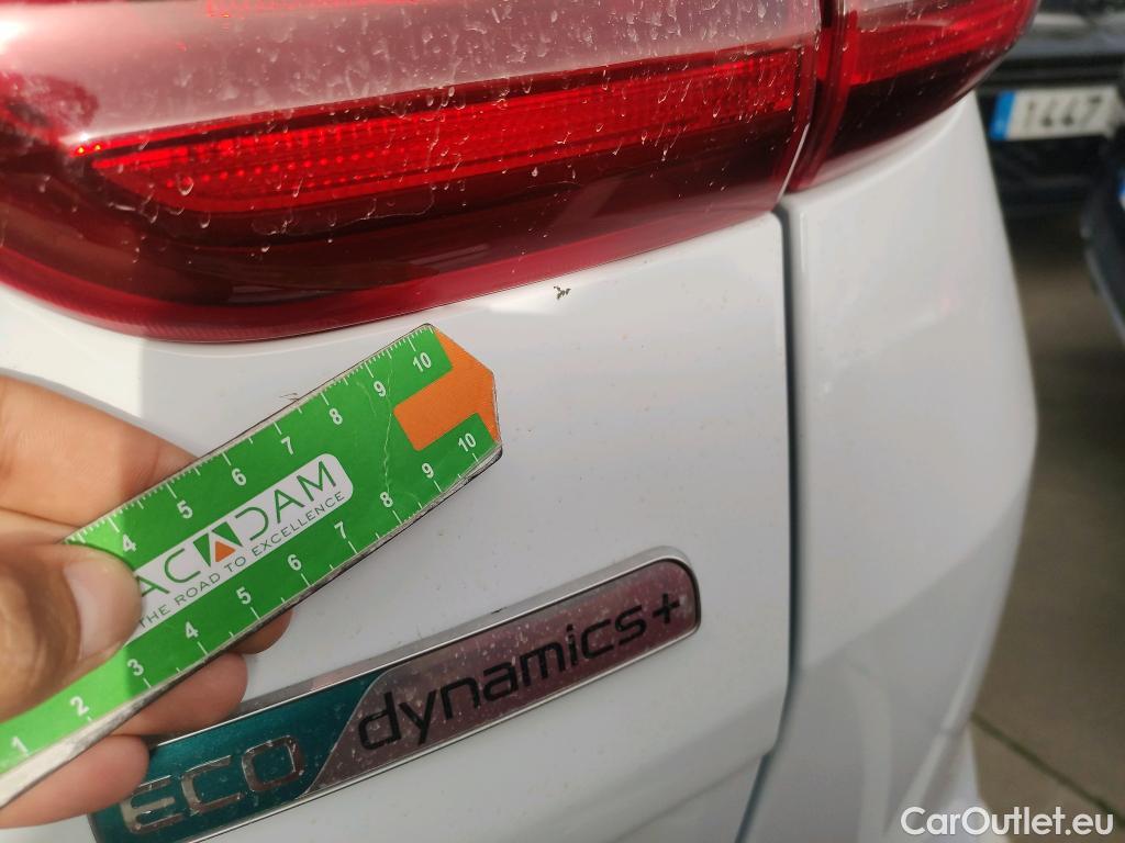  KIA  Sportage KIA  / 2018 / 5P / todoterreno 1.6 MHEV Business 85kW (115CV) 4x2 #2