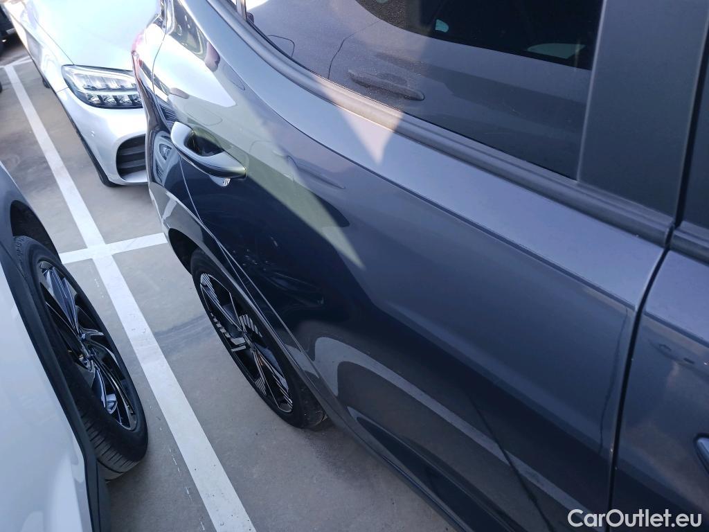  Hyundai  i10 HYUNDAI  / 2020 / 5P / berlina con portón 1.2 N LINE #15