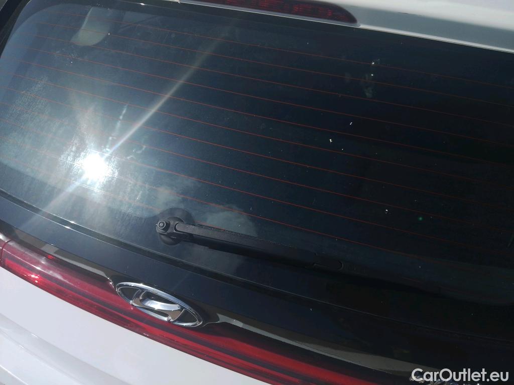  Hyundai  i20 HYUNDAI  / 2020 / 5P / berlina con portón 1.0 TGDI 74kW (100CV) 48V Essence #45