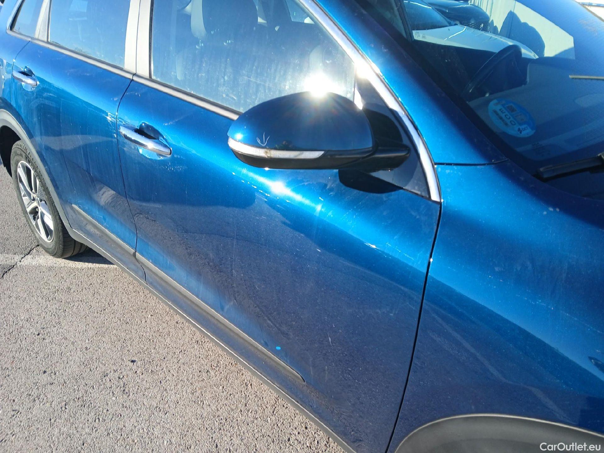  KIA  Niro KIA  / 2019 / 5P / crossover 1.6 GDi HEV 104kW (141CV) Drive #29