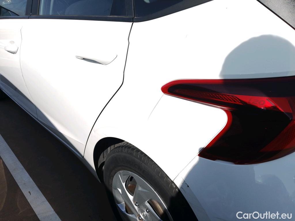  Hyundai  i20 HYUNDAI  / 2020 / 5P / berlina con portón 1.0 TGDI 74kW (100CV) 48V Essence #31