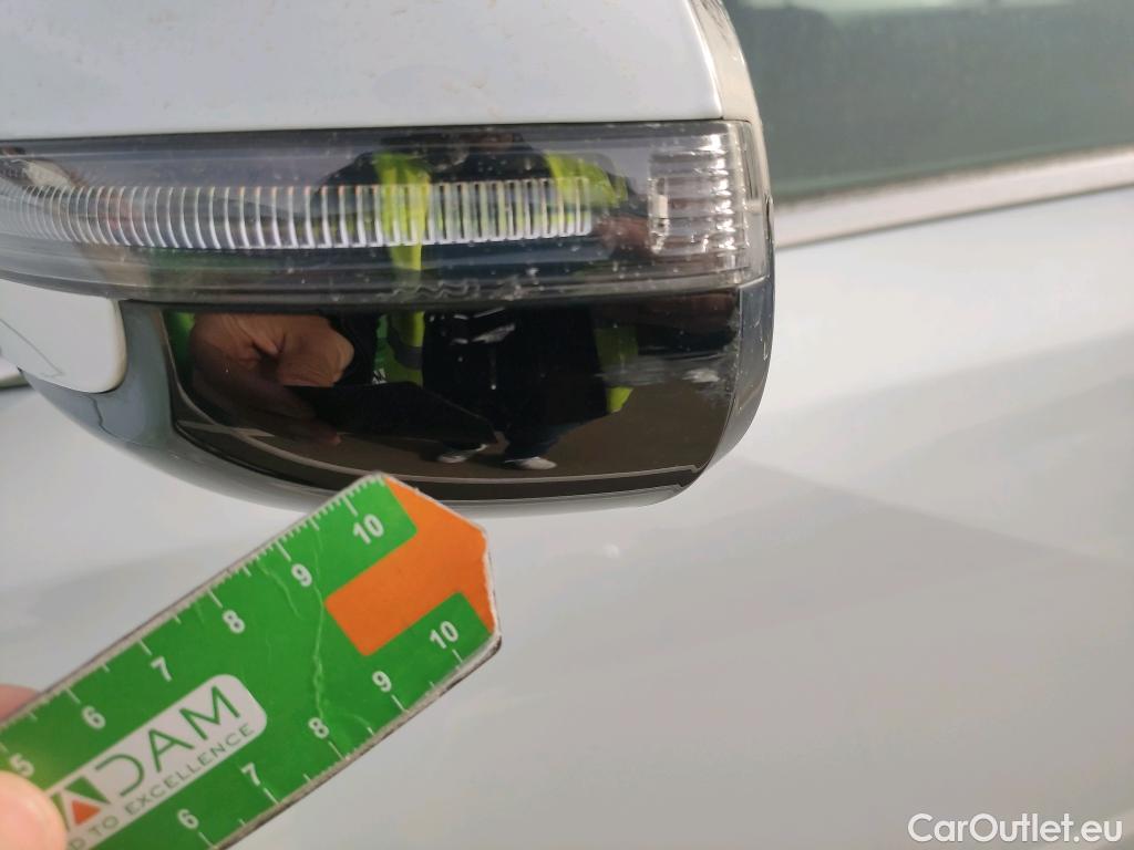  KIA  Sportage KIA  / 2018 / 5P / todoterreno 1.6 MHEV Business 85kW (115CV) 4x2 #21