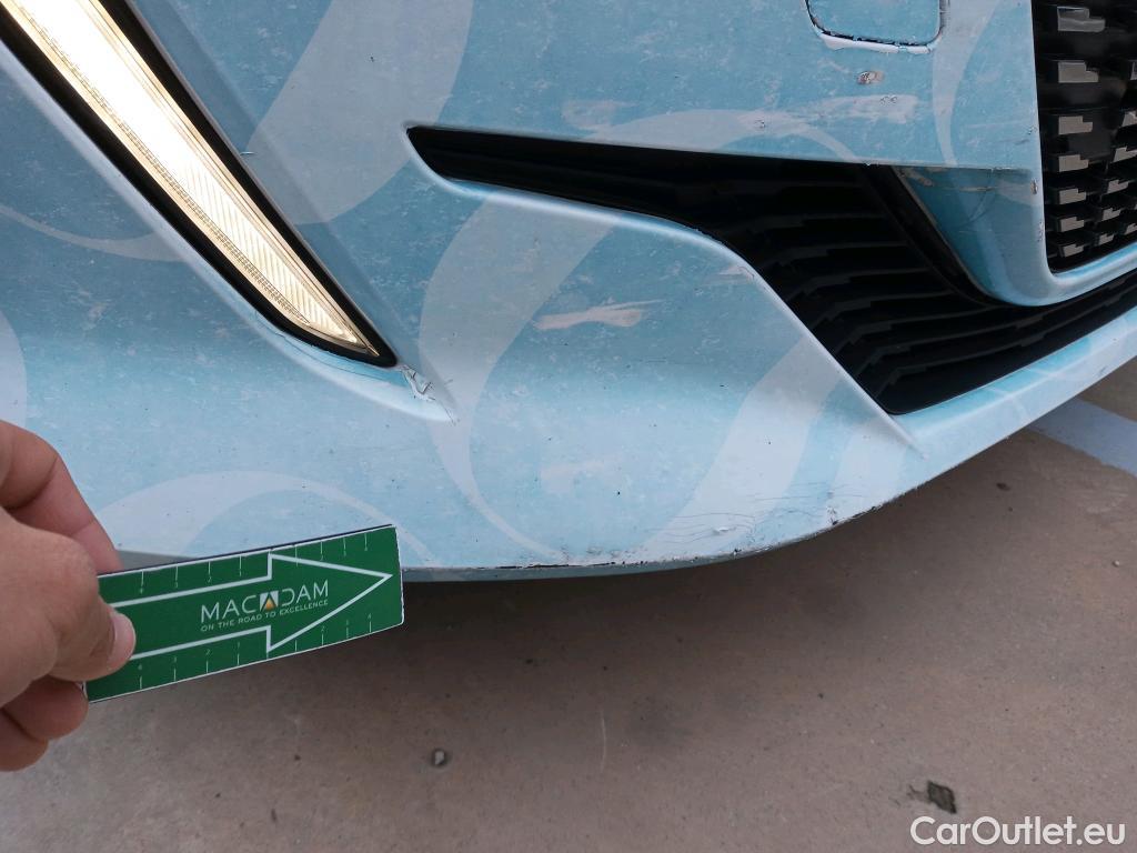  Peugeot  208 PEUGEOT  / 2019 / 5P / berlina con portón BlueHDi 73kW (100CV) Business Line #20