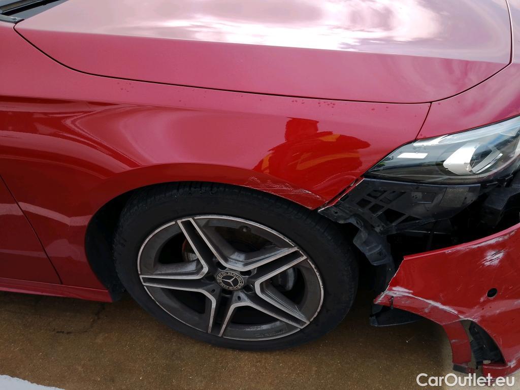  Mercedes  A-Klasse MERCEDES-BENZ Clase A / 2018 / 4P / sedán Sedán A 200 d 4MATIC  #27