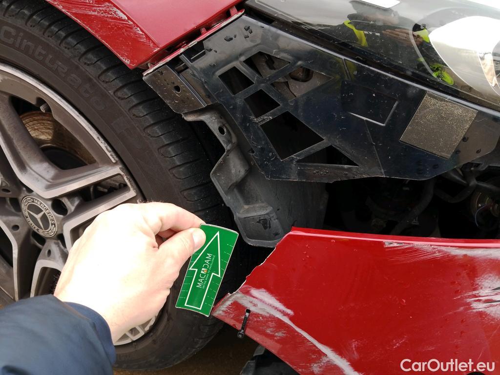  Mercedes  A-Klasse MERCEDES-BENZ Clase A / 2018 / 4P / sedán Sedán A 200 d 4MATIC  #3