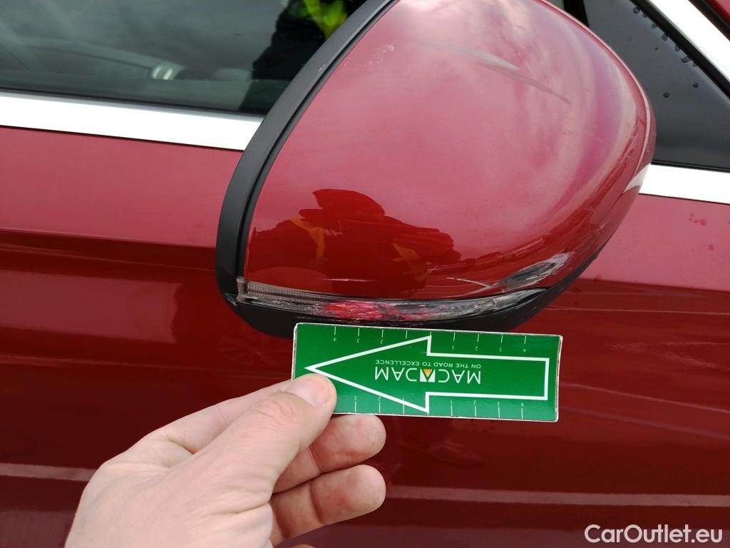  Mercedes  A-Klasse MERCEDES-BENZ Clase A / 2018 / 4P / sedán Sedán A 200 d 4MATIC  #18