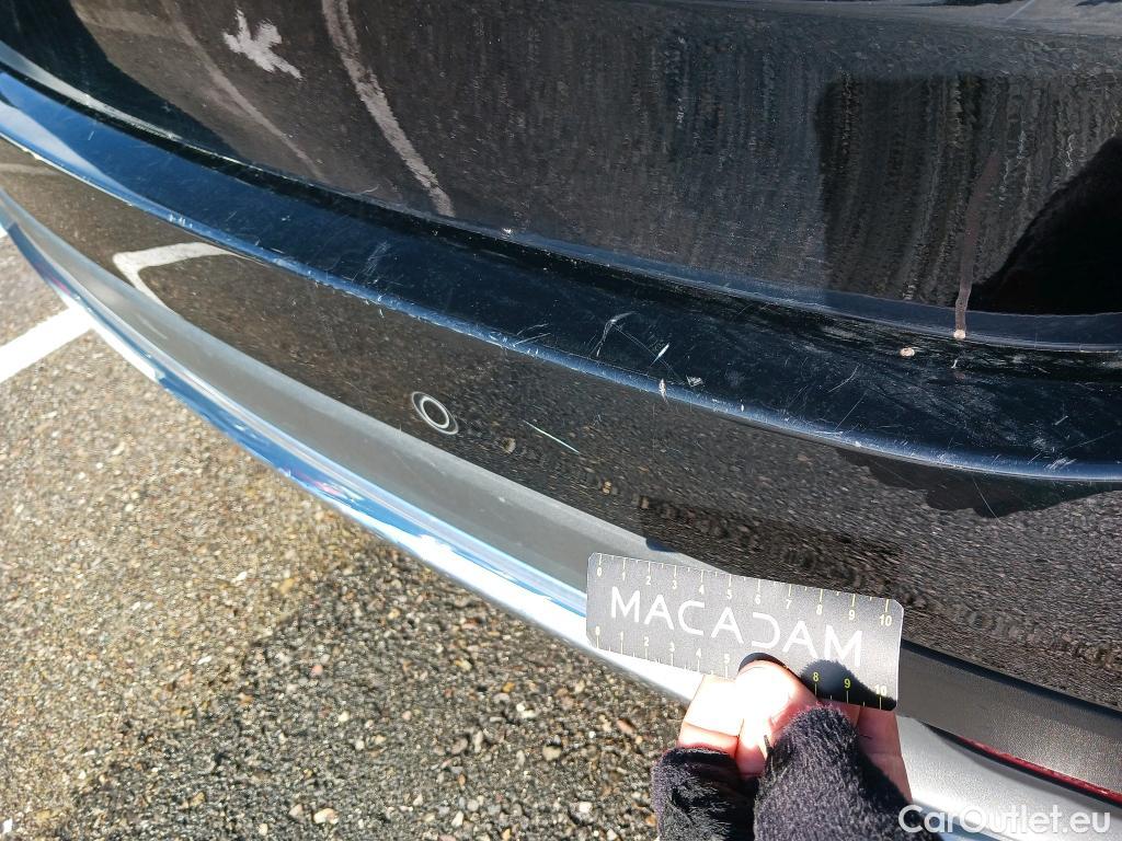  Mercedes  G-Klasee MERCEDES-BENZ GLE / 2018 / 5P / todoterreno GLE 350 de 4MATIC (Híbrido Enchufable) #22