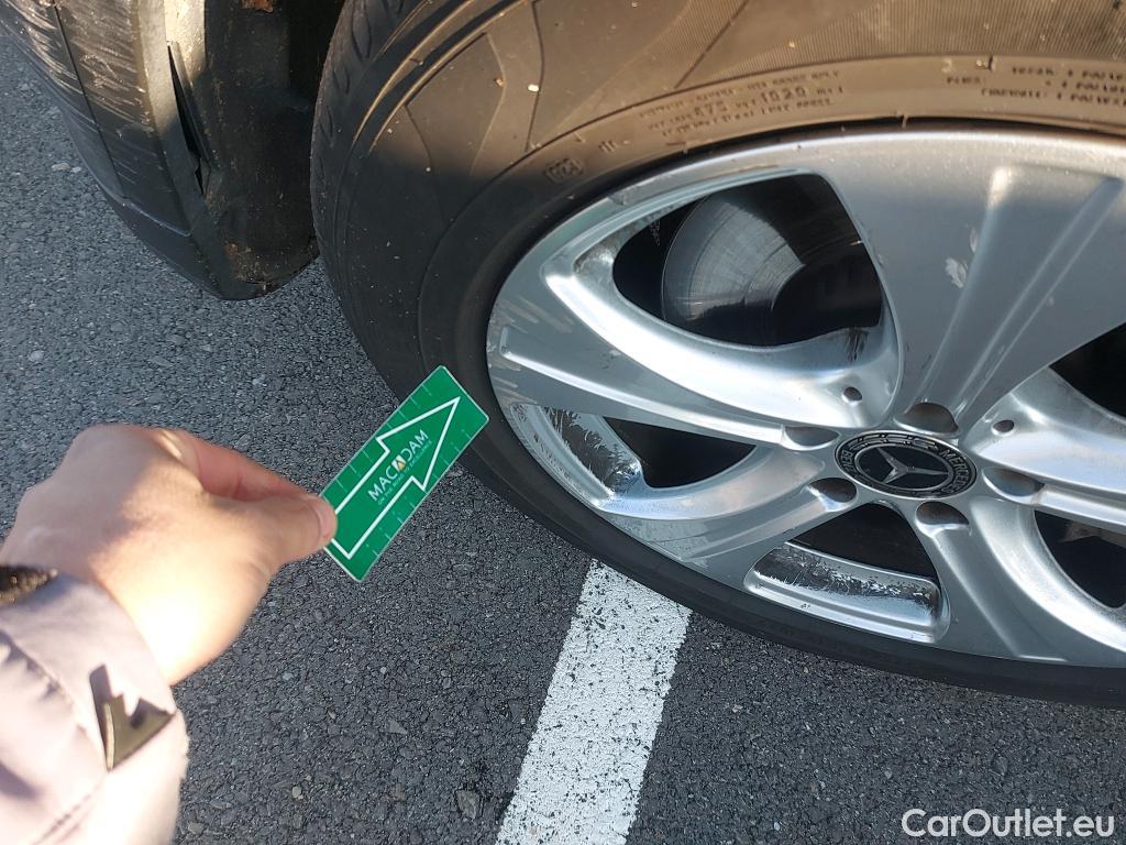  Mercedes  G-Klasee MERCEDES-BENZ Clase GLC / 2015 / 5P / todoterreno GLC 220 d 4MATIC #40