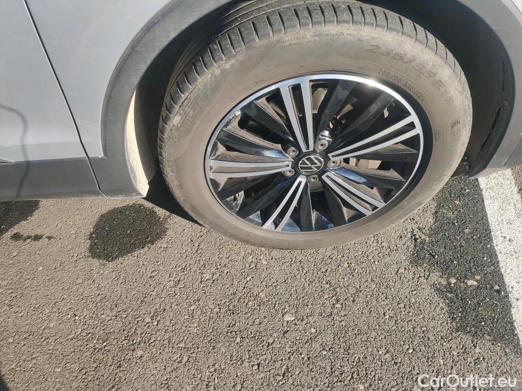  Volkswagen  Tiguan VOLKSWAGEN  / 2020 / 5P / todoterreno Life 1.4 TSI eHybrid 180kW (245CV) DSG #7