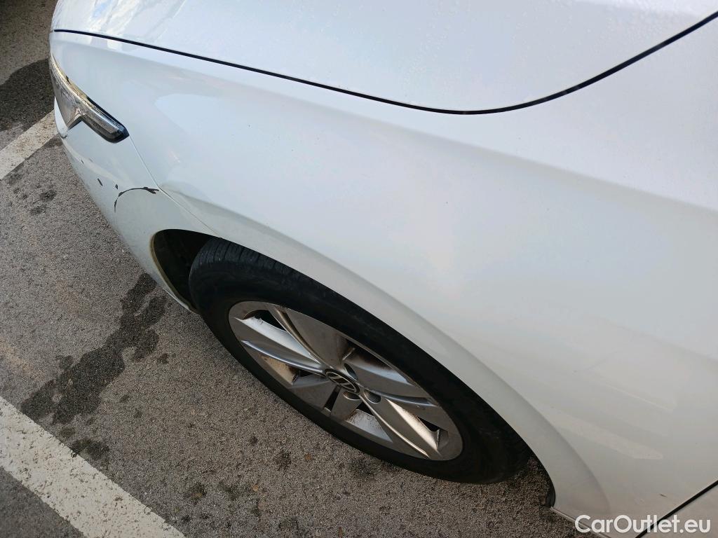  Volkswagen  Golf  VOLKSWAGEN / 2020 / 5P / berlina con portón 2.0 TDI 85kW (115CV) #13