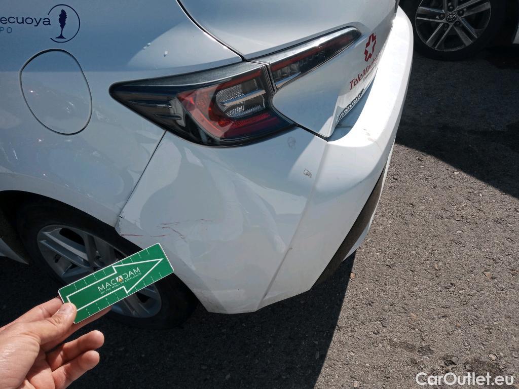  Toyota  Corolla TOYOTA  1.8 125H ACTIVE TECH E-CVT #30