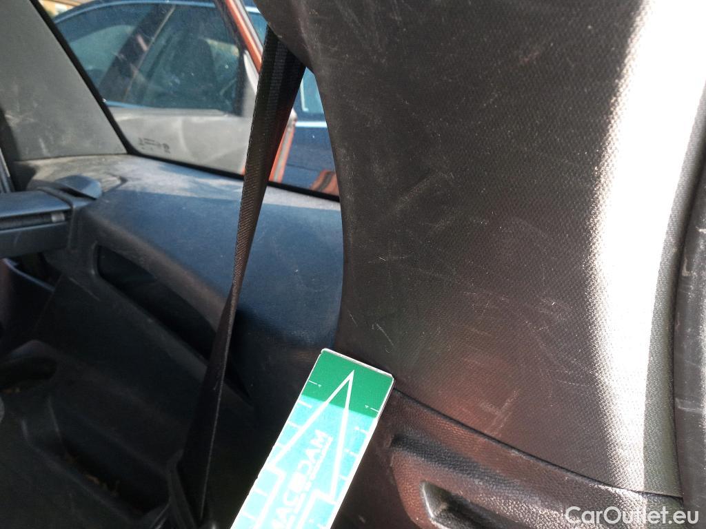  Peugeot  5008 PEUGEOT  / 2020 / 5P / todoterreno 1.5 BlueHDi 96kW S&S Allure Pack EAT8 #17