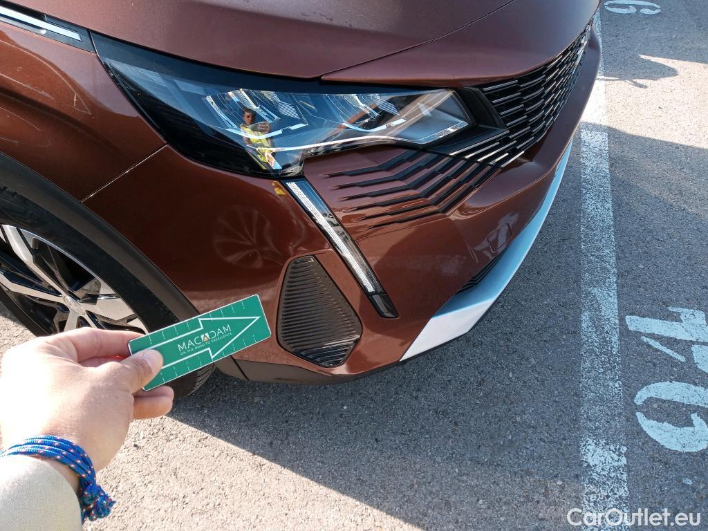  Peugeot  5008 PEUGEOT  / 2020 / 5P / todoterreno 1.5 BlueHDi 96kW S&S Allure Pack EAT8 #28