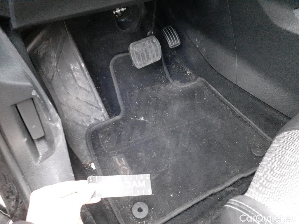  Peugeot  3008 PEUGEOT  / 2020 / 5P / todoterreno 1.5 BlueHDi 96kW S&S Allure Pack EAT8 #19