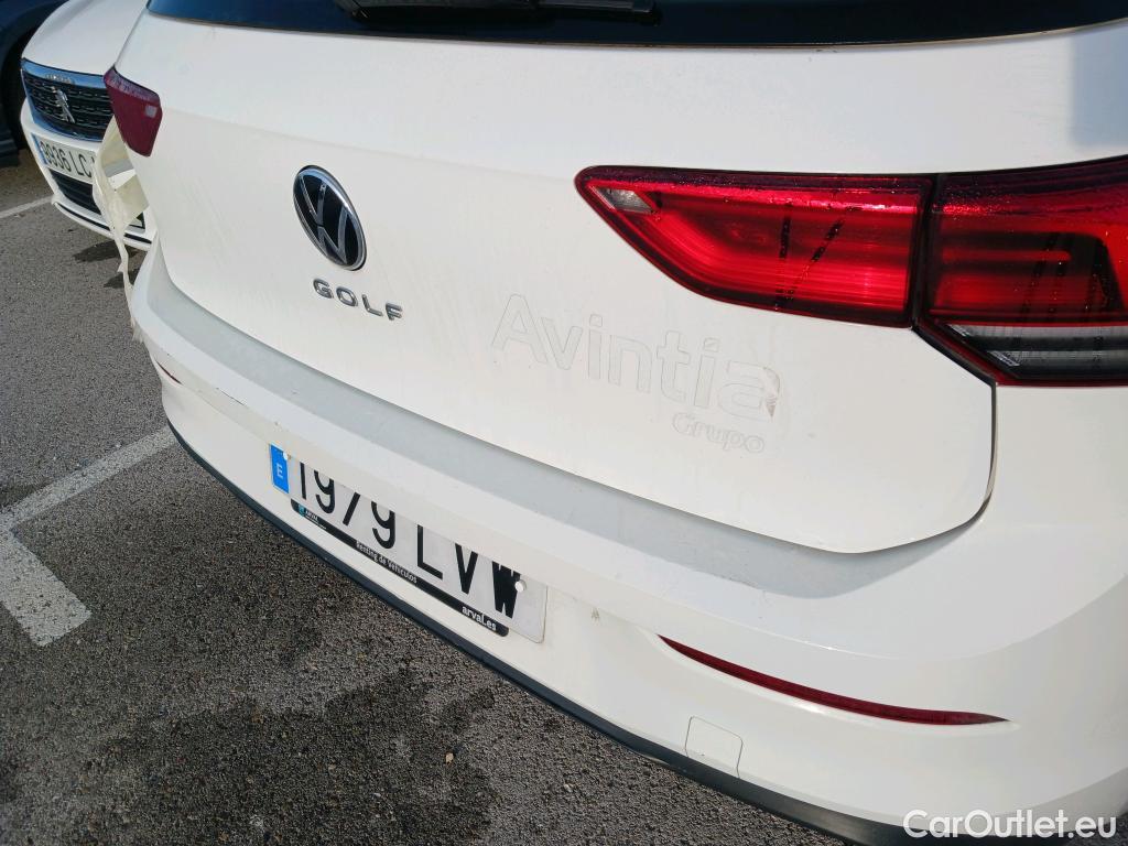  Volkswagen  Golf  VOLKSWAGEN / 2020 / 5P / berlina con portón 2.0 TDI 85kW (115CV) #18