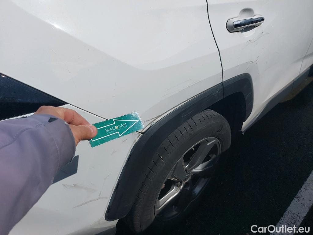  Toyota  RAV4 TOYOTA  / 2018 / 5P / todoterreno 2.5l 220H Luxury #20