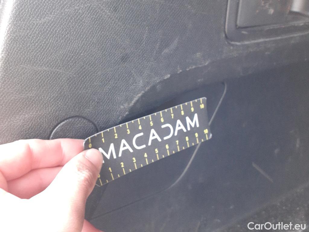  Peugeot  3008 PEUGEOT  / 2020 / 5P / todoterreno 1.5 BlueHDi 96kW S&S Allure Pack EAT8 #27