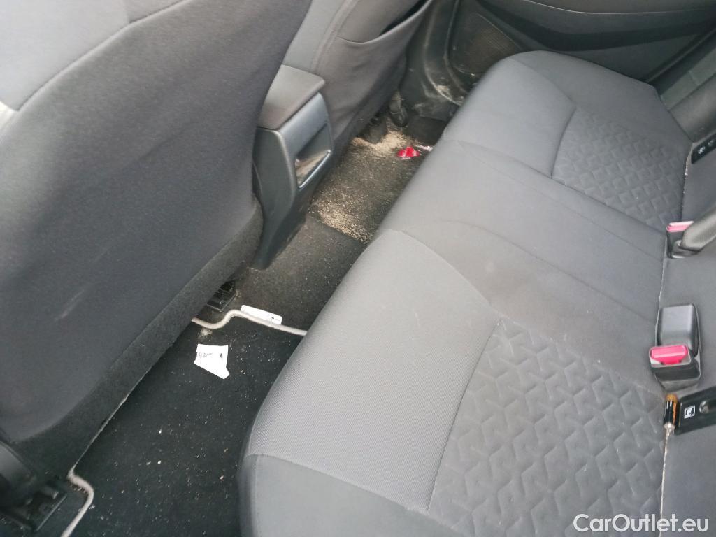  Toyota  Corolla TOYOTA  1.8 125H ACTIVE TECH E-CVT #18