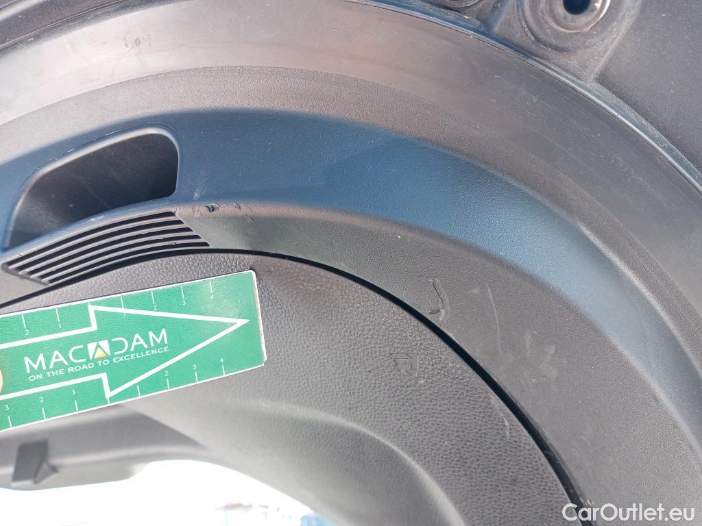  Toyota  Corolla TOYOTA  1.8 125H ACTIVE TECH E-CVT #31