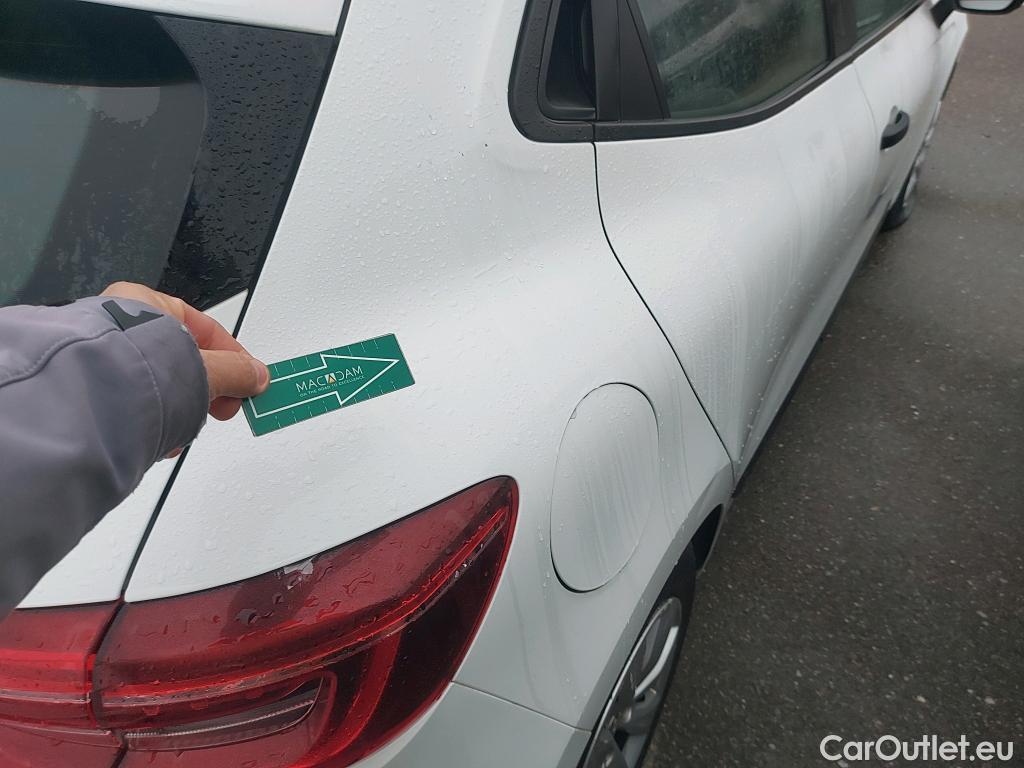  Renault  Clio RENAULT  / 2019 / 5P / berlina con portón Business TCe 74 kW (100CV) GLP #5