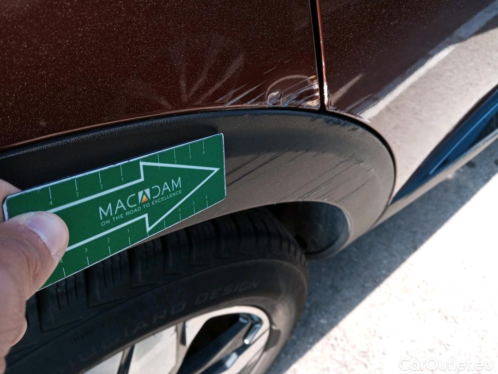  Peugeot  5008 PEUGEOT  / 2020 / 5P / todoterreno 1.5 BlueHDi 96kW S&S Allure Pack EAT8 #37