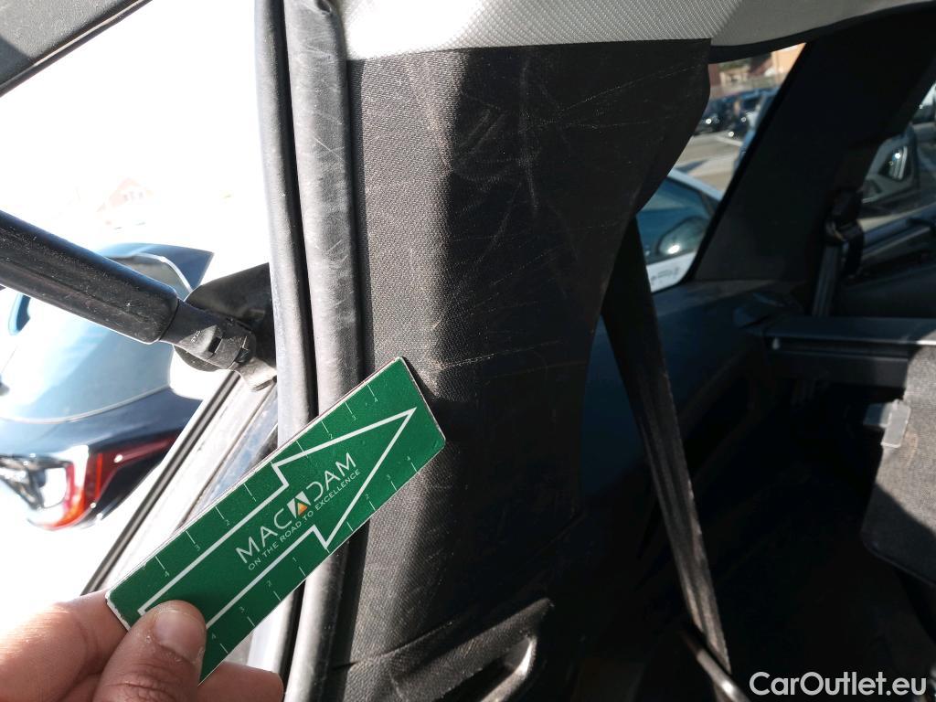  Peugeot  5008 PEUGEOT  / 2020 / 5P / todoterreno 1.5 BlueHDi 96kW S&S Allure Pack EAT8 #20