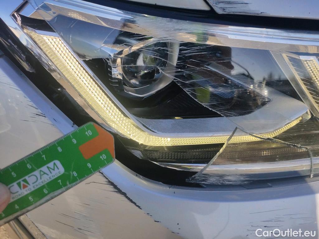  Volkswagen  Tiguan VOLKSWAGEN  / 2020 / 5P / todoterreno Life 1.4 TSI eHybrid 180kW (245CV) DSG #2