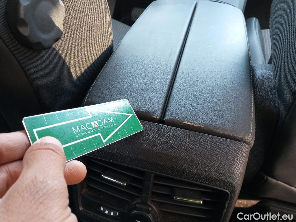  Peugeot  5008 PEUGEOT  / 2020 / 5P / todoterreno 1.5 BlueHDi 96kW S&S Allure Pack EAT8 #12