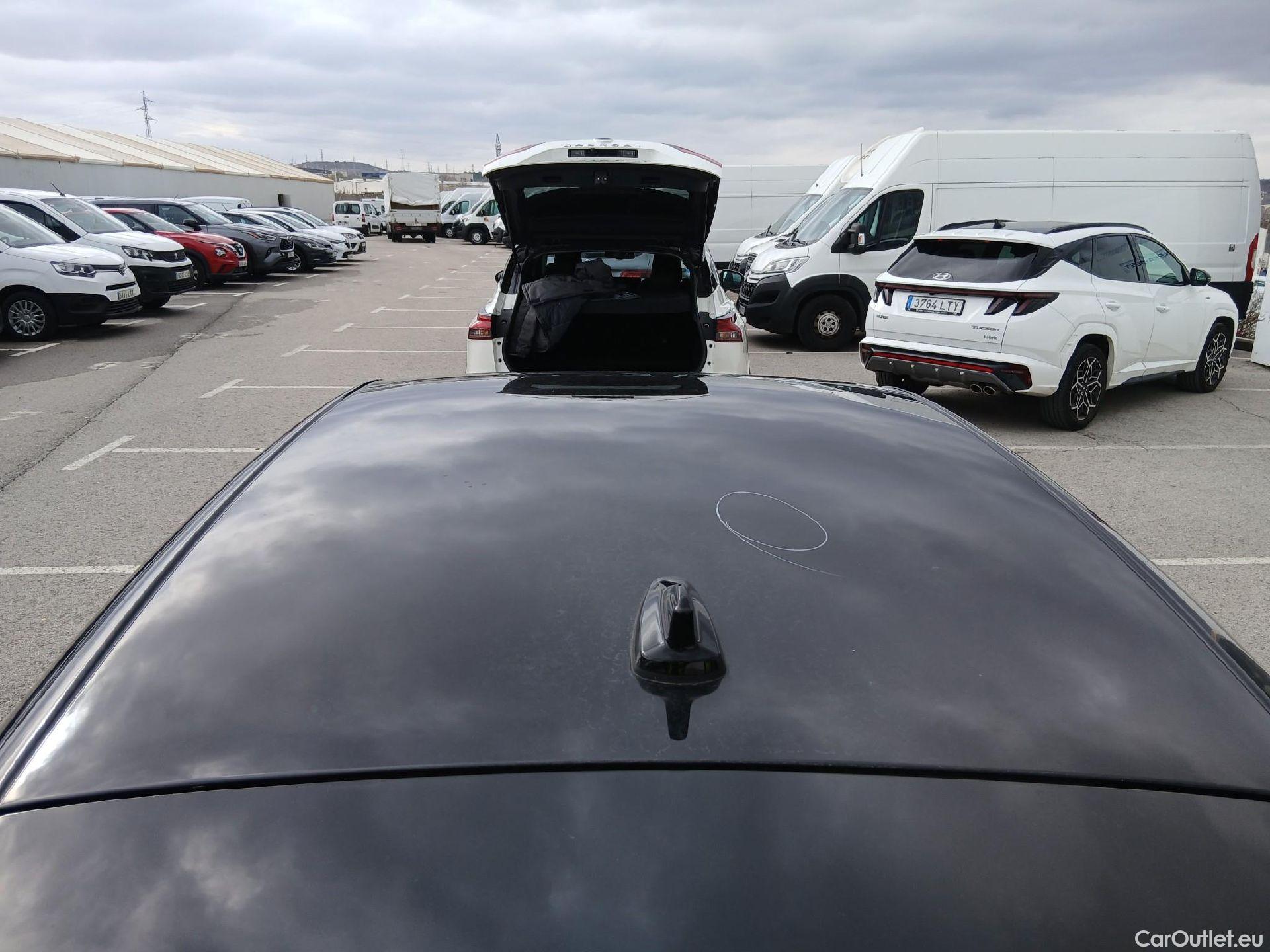  Volkswagen  Golf  VOLKSWAGEN / 2020 / 5P / berlina con portón Life 2.0 TDI 85kW (115CV) #38