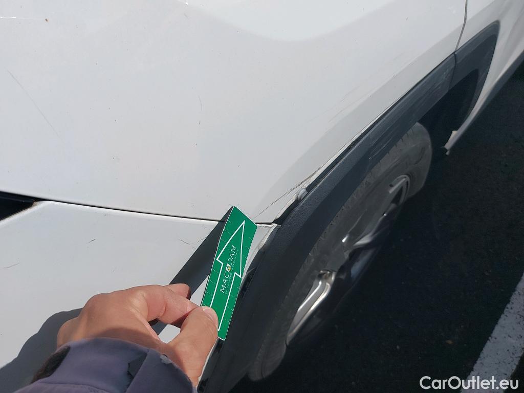  Toyota  RAV4 TOYOTA  / 2018 / 5P / todoterreno 2.5l 220H Luxury #7