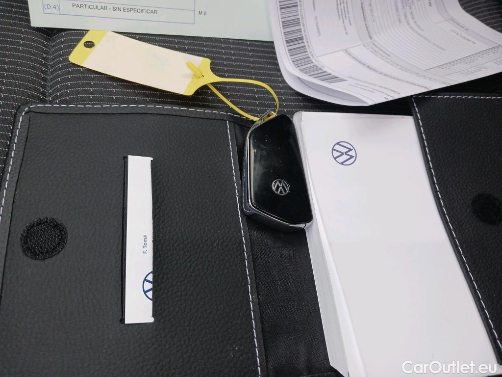  Volkswagen  Golf  VOLKSWAGEN / 2020 / 5P / berlina con portón 2.0 TDI 85kW (115CV) #1