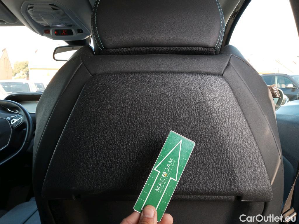  Peugeot  5008 PEUGEOT  / 2020 / 5P / todoterreno 1.5 BlueHDi 96kW S&S Allure Pack EAT8 #10