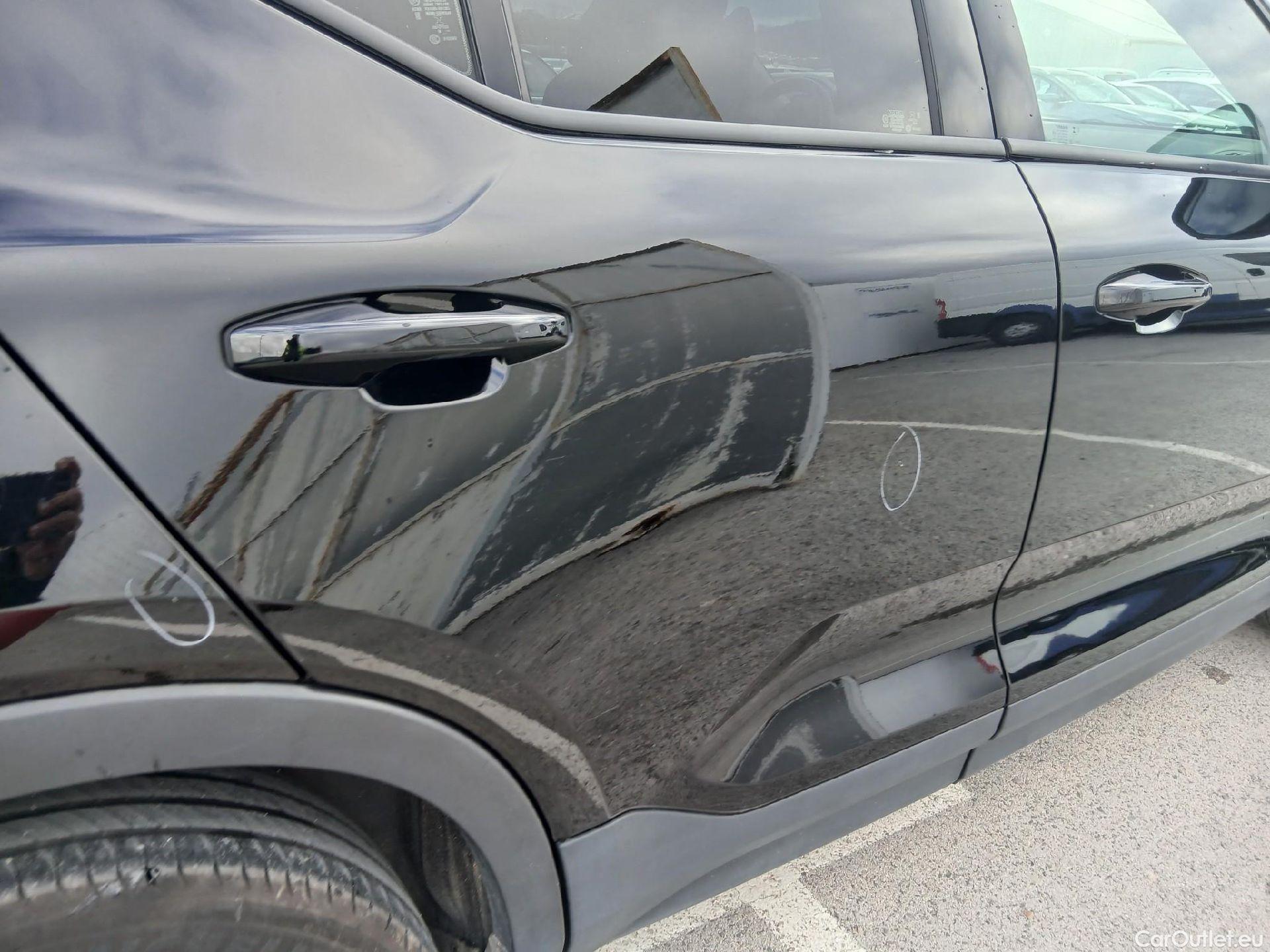  Volvo  XC 40 VOLVO XC40 / 2017 / 5P / todoterreno 1.5 T2 Momentum Core #24