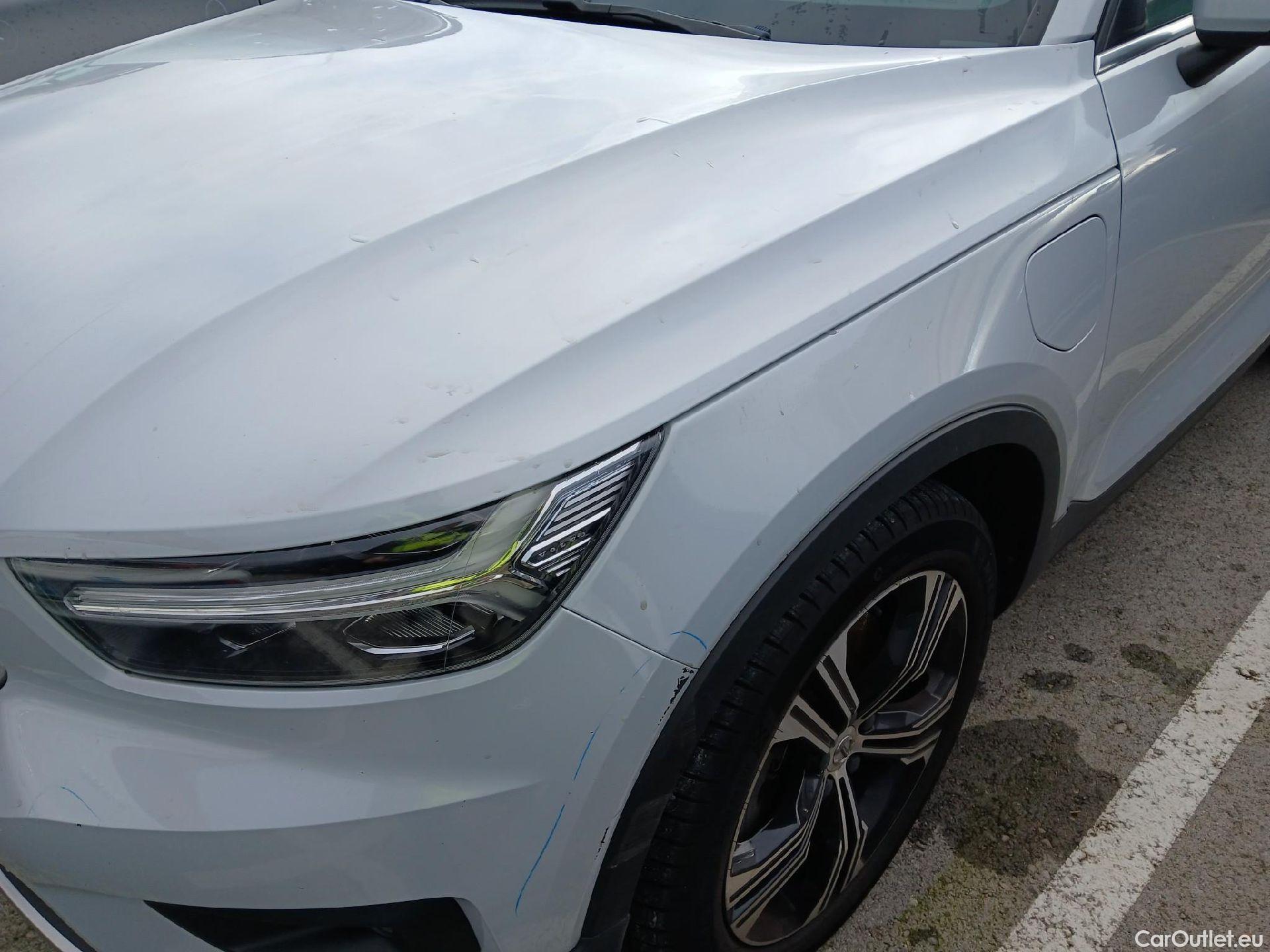  Volvo  XC 40 VOLVO XC40 / 2017 / 5P / todoterreno 1.5 T5 Twin Recharge Inscription Auto #13