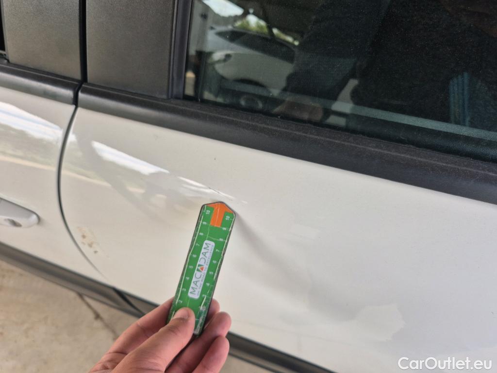  Citroen  C3 CITROEN  / 2020 / 5P / berlina con portón BlueHDi 75KW (100CV) S&S Feel Pack #6