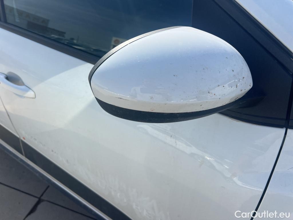  Dacia  Sandero DACIA  / 2020 / 5P / berlina con portón Stepway Comfort 74kW (100CV) ECO-G #27