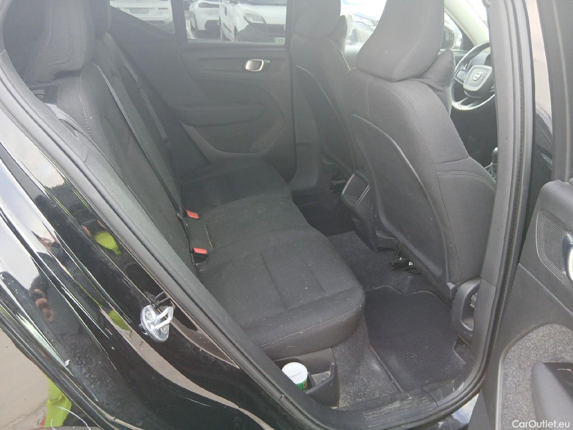  Volvo  XC 40 VOLVO XC40 / 2017 / 5P / todoterreno 1.5 T2 Momentum Core #39