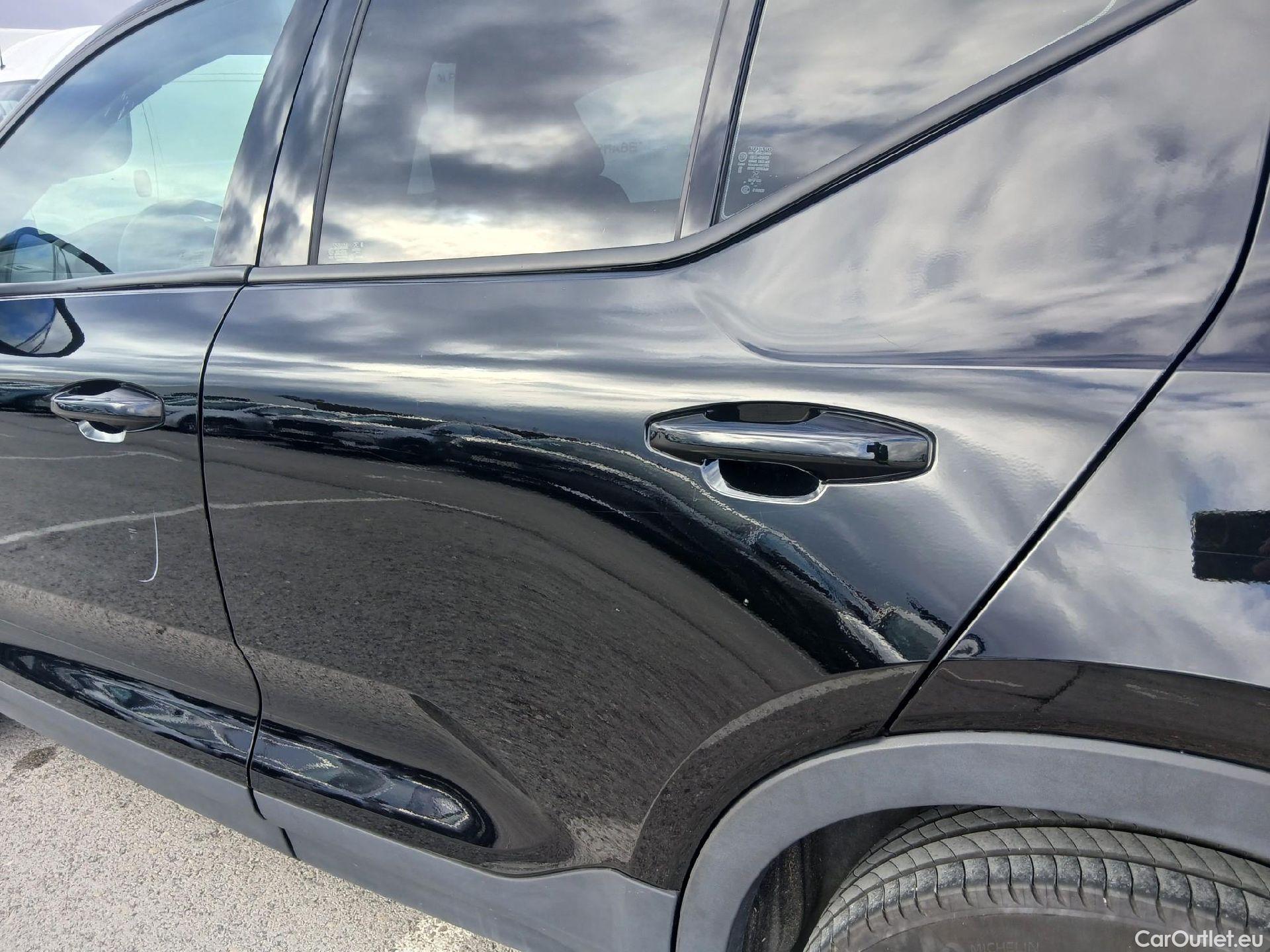  Volvo  XC 40 VOLVO XC40 / 2017 / 5P / todoterreno 1.5 T2 Momentum Core #16