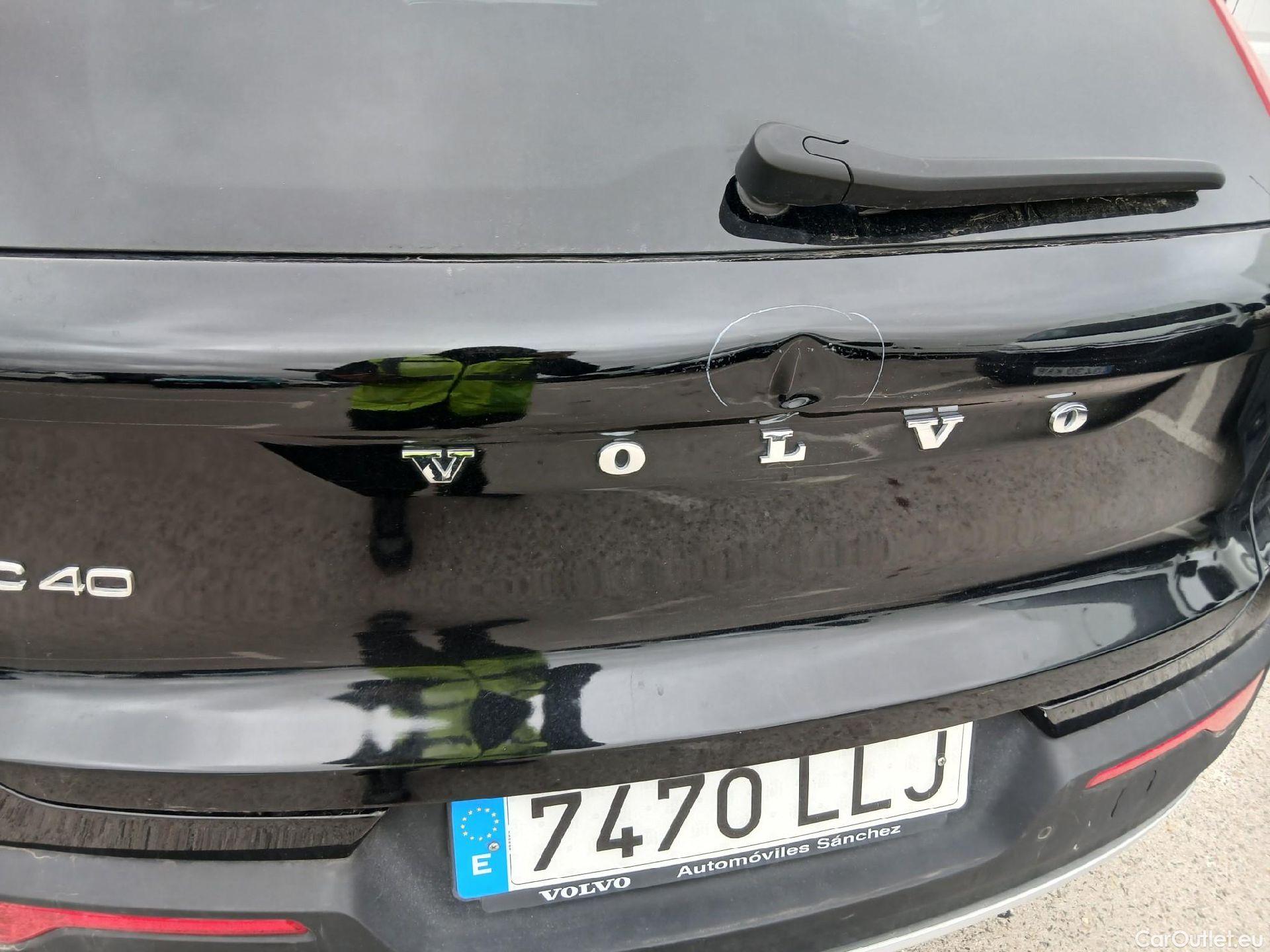  Volvo  XC 40 VOLVO XC40 / 2017 / 5P / todoterreno 1.5 T4 Twin Recharge Inscription Ex Auto #29