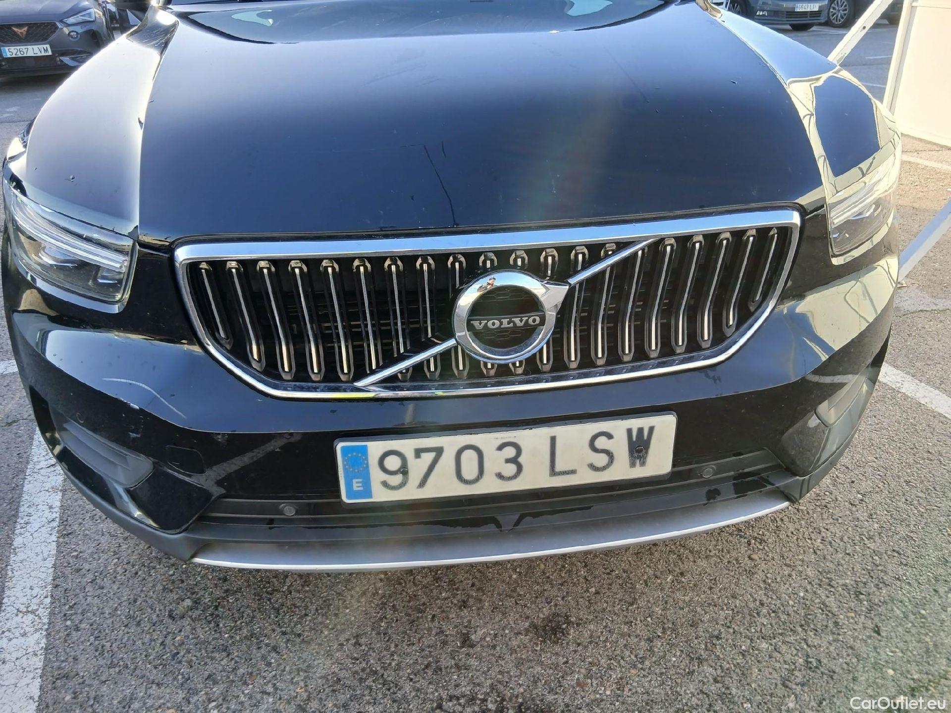  Volvo  XC 40 VOLVO XC40 / 2017 / 5P / todoterreno 1.5 T4 Twin Recharge Inscription Ex Auto #4