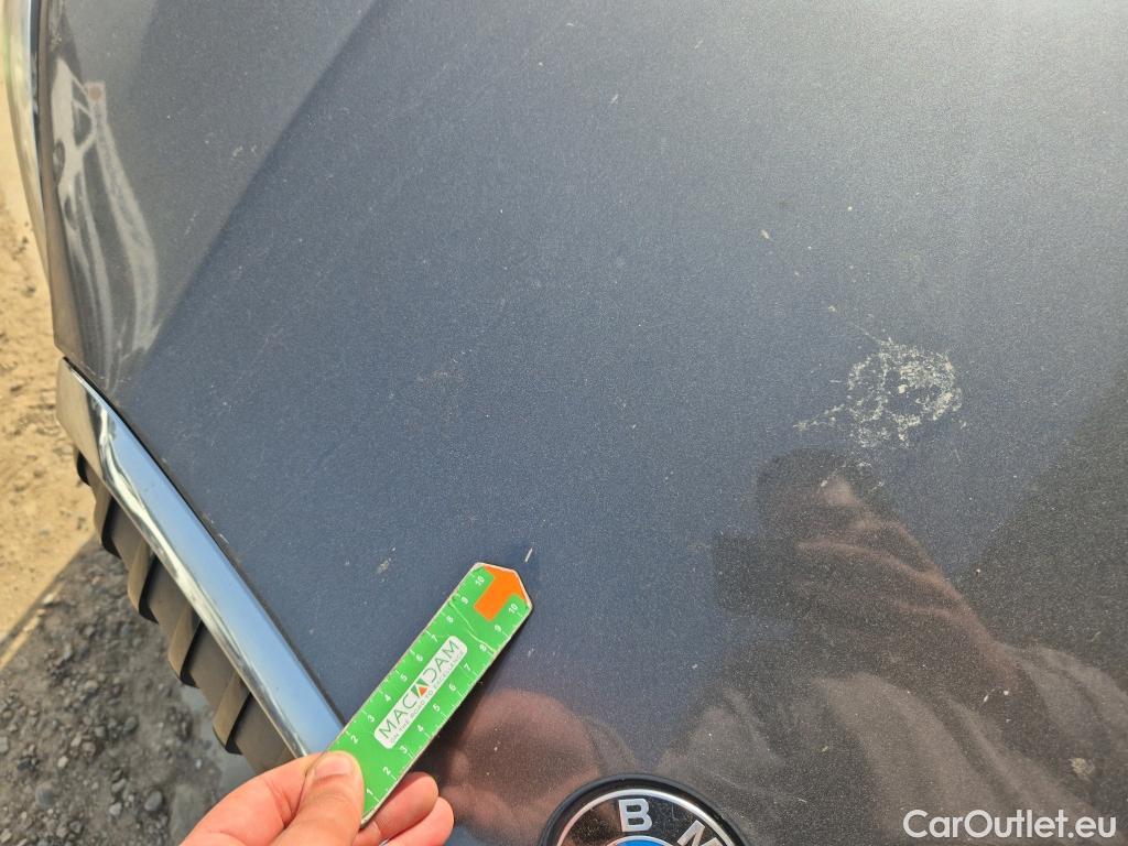  Bmw  Serie 3 BMW  / 2018 / 4P / sedán 318d Auto. #17