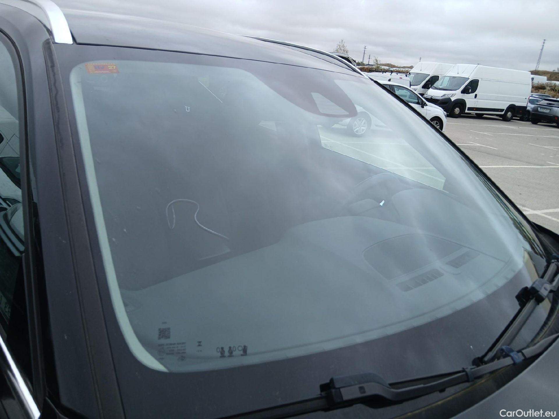  Volvo  XC 40 VOLVO XC40 / 2017 / 5P / todoterreno 1.5 T4 Twin Recharge Inscription Ex Auto #9