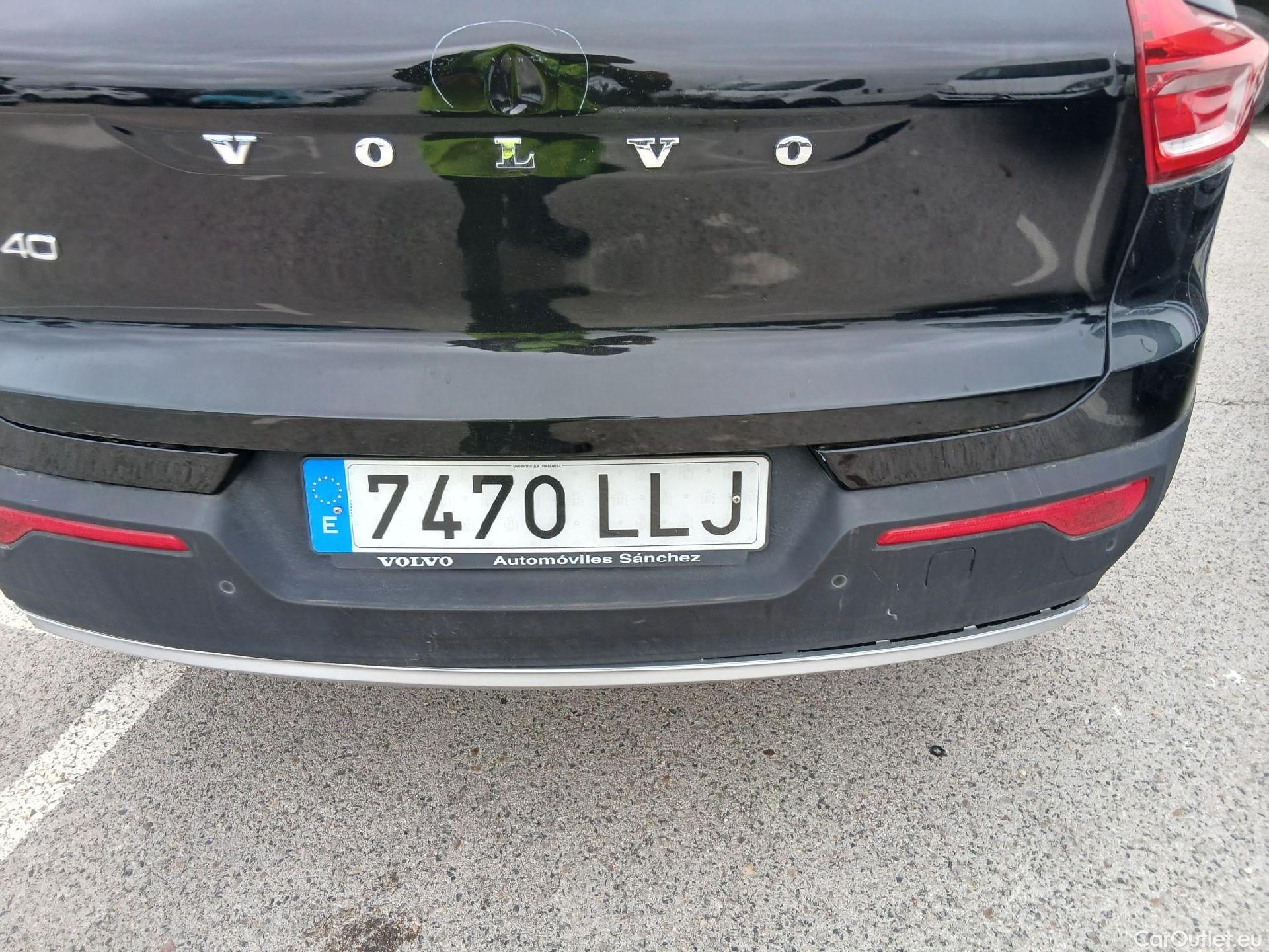  Volvo  XC 40 VOLVO XC40 / 2017 / 5P / todoterreno 1.5 T4 Twin Recharge Inscription Ex Auto #32