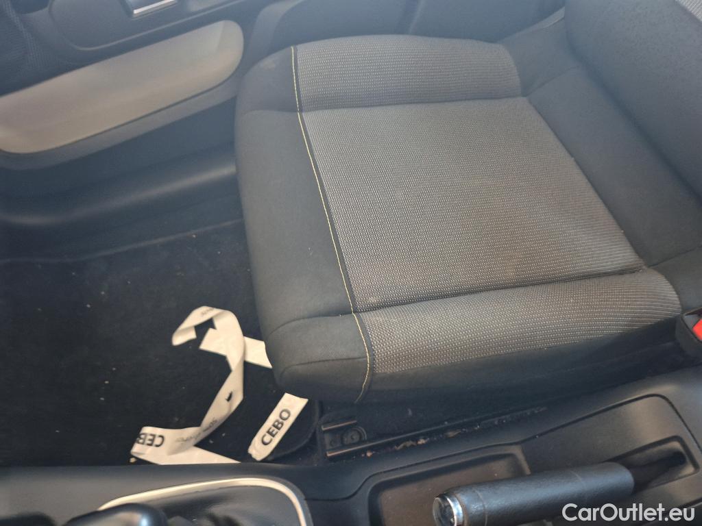  Citroen  C3 CITROEN  / 2020 / 5P / berlina con portón BlueHDi 75KW (100CV) S&S Feel Pack #21