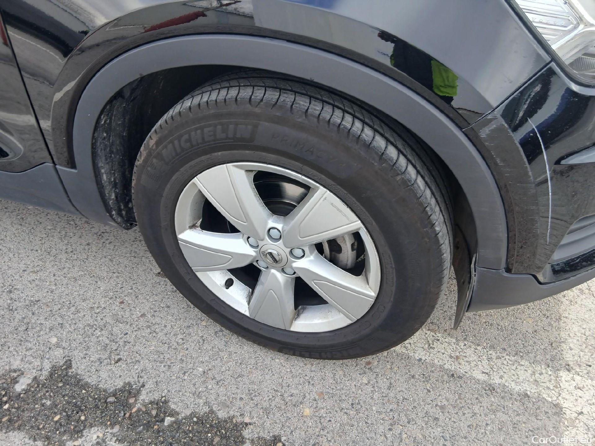  Volvo  XC 40 VOLVO XC40 / 2017 / 5P / todoterreno 1.5 T2 Momentum Core #29